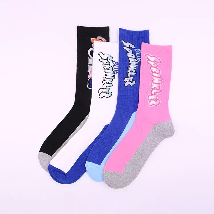 Custom Jacquard cotton socks.jpg