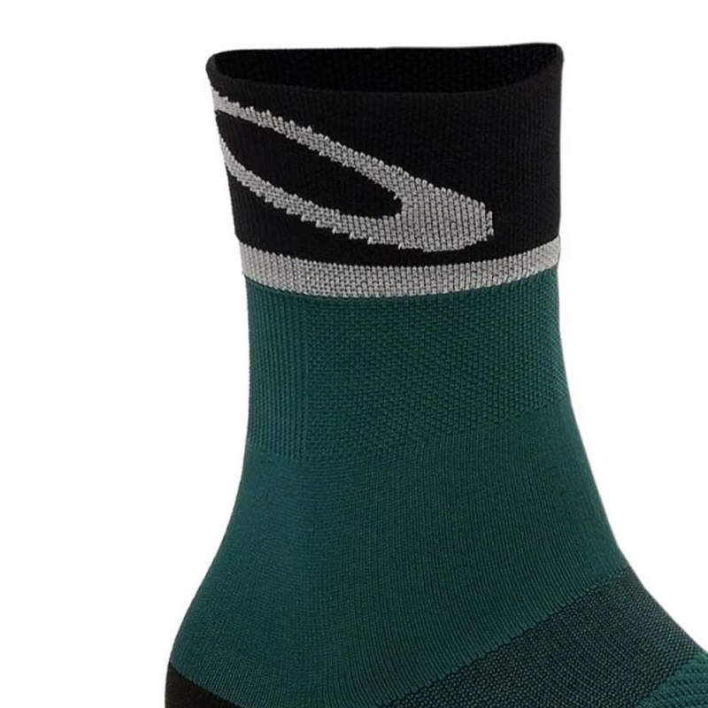 Custom logo Compression socks Athletic Anti-slip Grip Football Socks short sports cycling socks.jpg