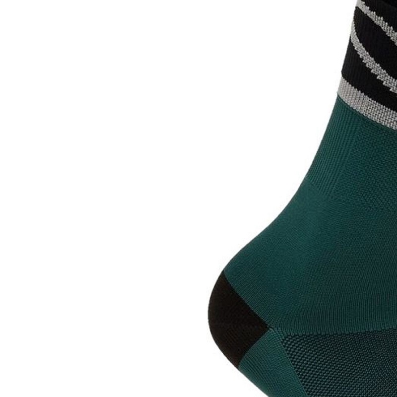 Custom made Compression socks Athletic Anti-slip Grip short sports cycling socks.jpg